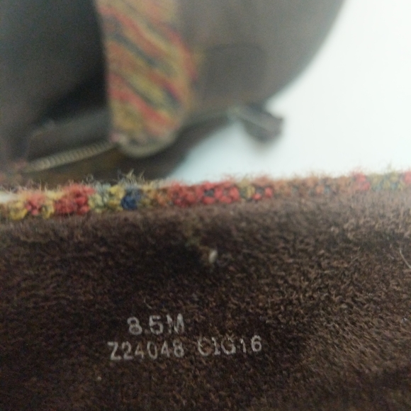 BOC Leather 8.5 Womens Ankle Boot Brown Zip Tassel Bendell Knit Upper 2" Heel - Picture 10 of 16